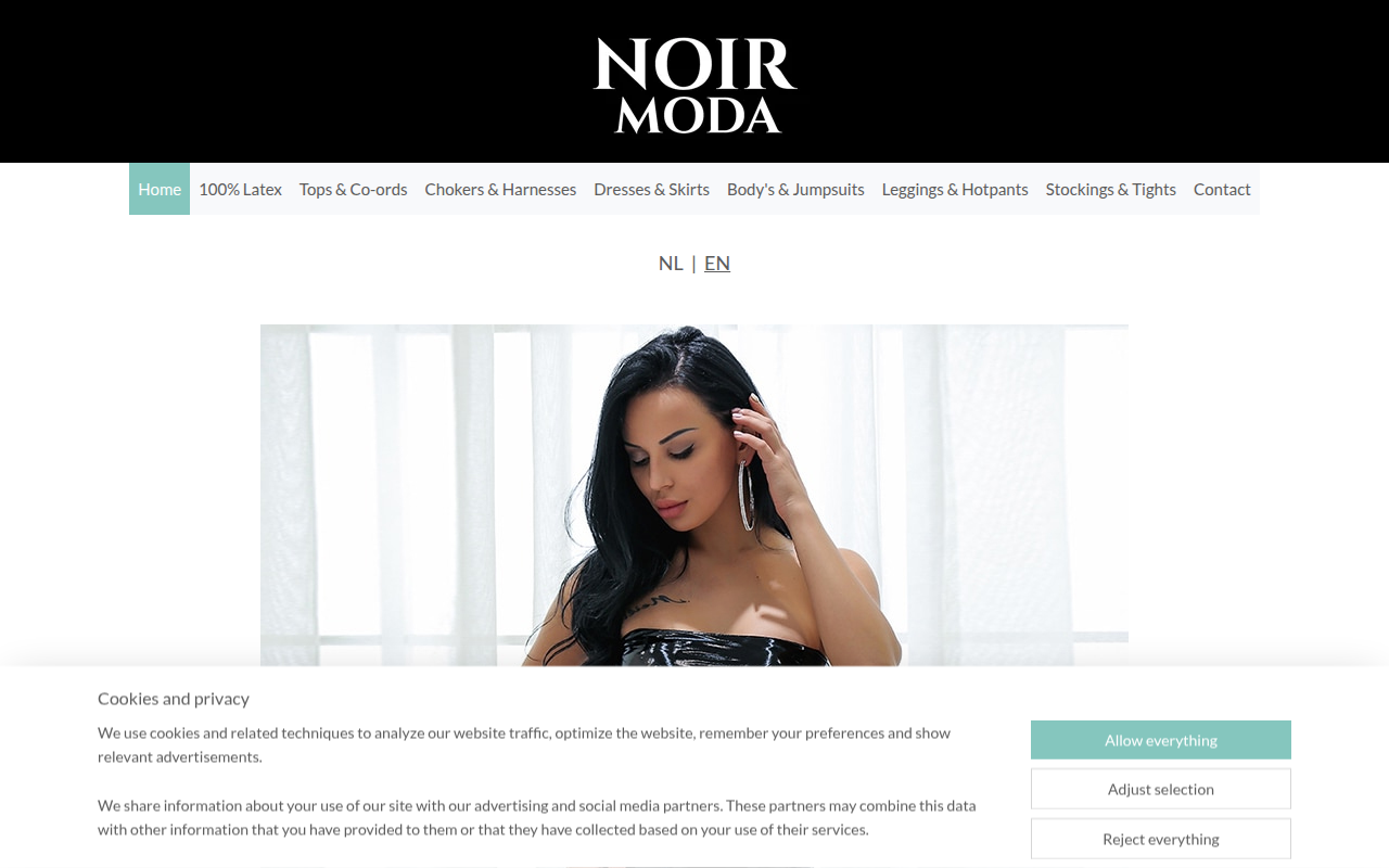 Screenshot van noirmoda.com
